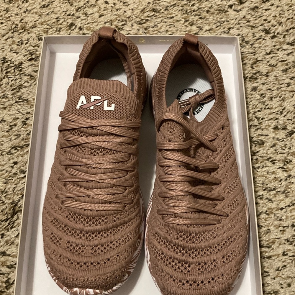 Brand New APL Techloom Marbled Wave Sneakers